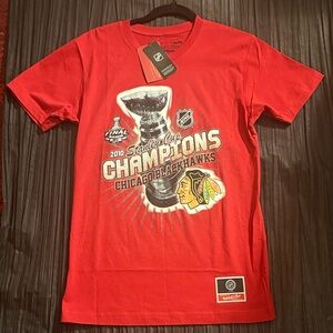 Mitchell & Ness Red Chicago Blackhawks Champions Tee